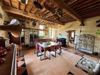  Maison à vendre 15 + pièces 358 m²