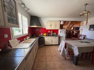  Maison � vendre 5 pi�ces 209 m�