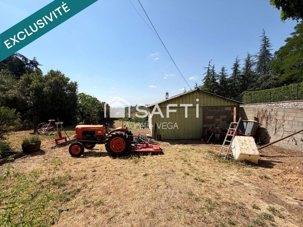 Vente Maison Maison familiale avec 8 300 m² de terrain et dépendance Villaniere