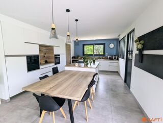  Maison � vendre 7 pi�ces 198 m�