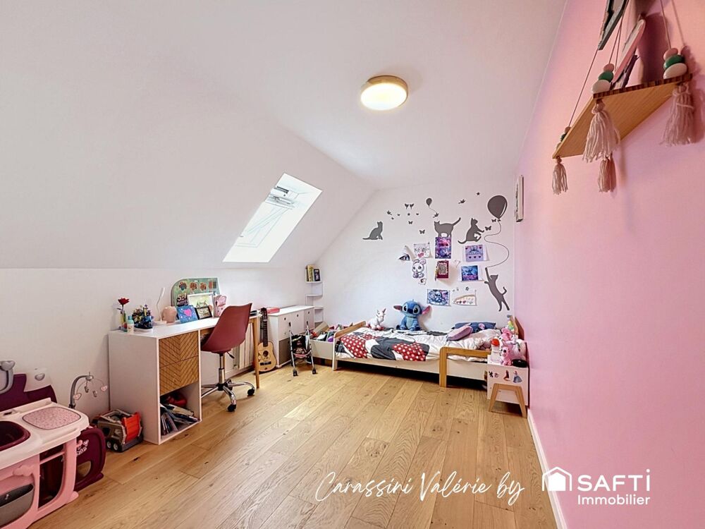 Vente Maison Maison familiale aux volumes exceptionnels - cadre de vie privilégié entre confort, espace et proximité des commodités Morangis