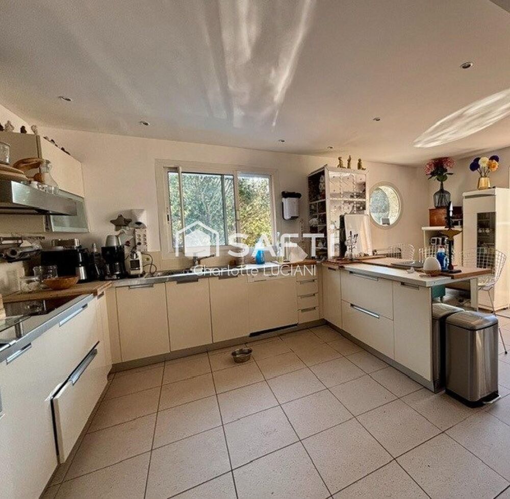 à vendre  Maison Belvédère-Campomoro (20110)