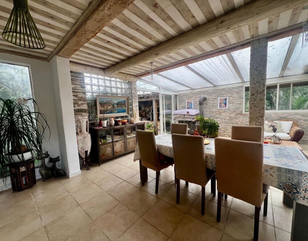 à vendre  Appartement Grimaud (83310)