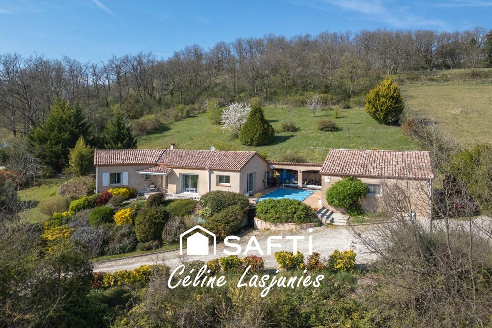 Maison sur les hauteurs, vue dégagée, calme absolu avec dépendance et piscine