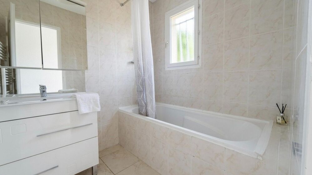 Vente Maison Maison 3 chambres avec jardin proche Cavignac Saint-mariens