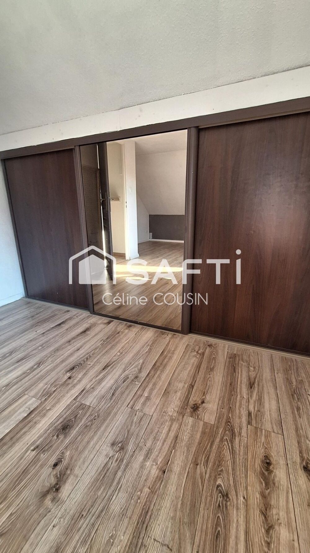 Vente Appartement Venez découvrir cet appartement T2 de 35m2 à DAMPIERRE LES BOIS Dampierre-les-bois