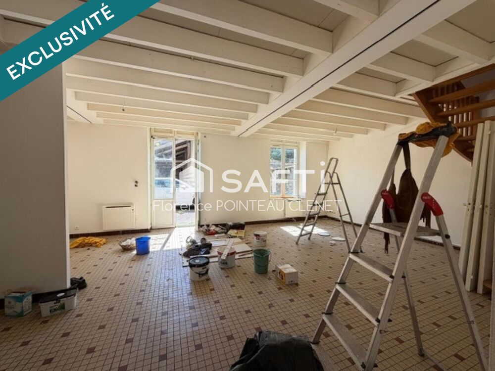 Vente Maison Maison de caractère 1850 - Fond de cour, jardin, parking et pièce à réhabiliter Beaufort-en-anjou