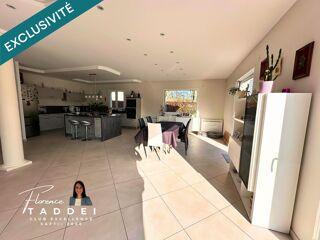  Maison � vendre 10 pi�ces 320 m�