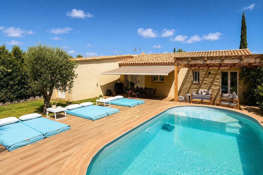 Fréjus  Villa contemporaine de 100 m² avec piscine, vendue meublée