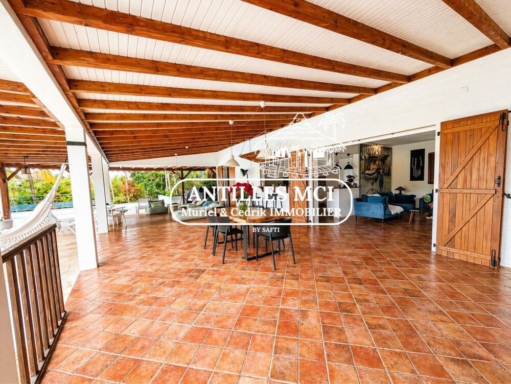 � vendre  Maison Sainte-Luce (97228)