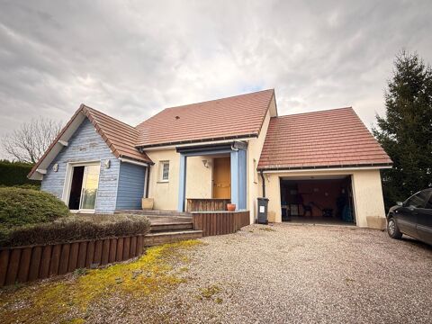   Maison de 2006 de 157 m2, 4 ch, garage et terrain. Maison - 6 pi�ce(s) - 157 m�