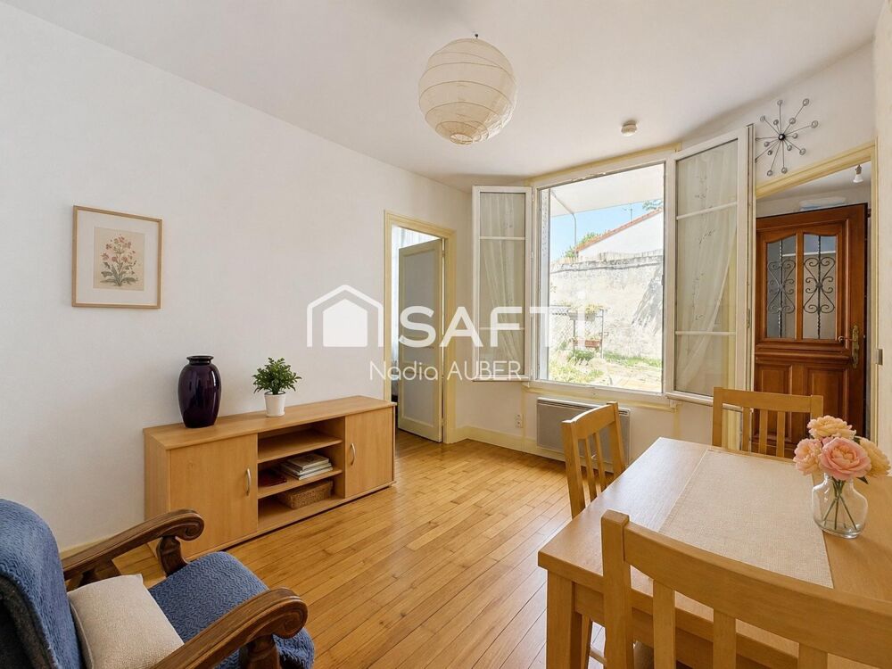Vente Appartement PAVILLON 2 PIECES AVEC BUREAU ET  TERRASSE Vitry-sur-seine