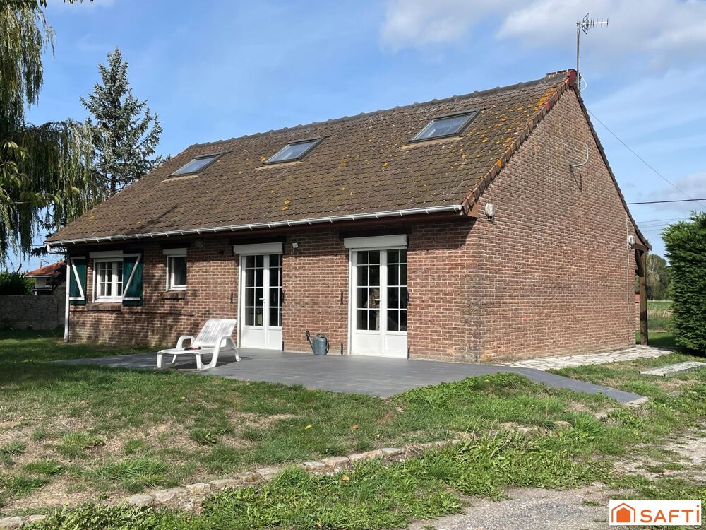 LE DOULIEU  MAISON 3 CHAMBRES  7 580 M² DE TERRAIN  HANGAR 300 M²