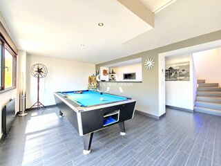  Maison à vendre 6 pièces 233 m²