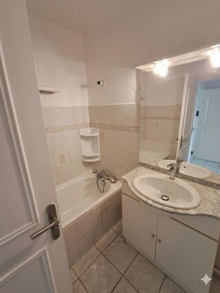  Appartement � vendre 3 pi�ces 74 m�
