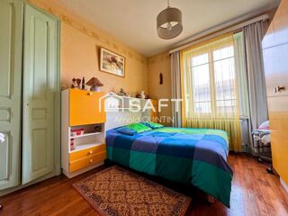  Immeuble à vendre 207 m²