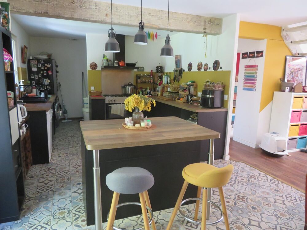 Maison au calme avec grand jardin et garage