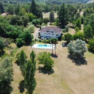  Maison � vendre 11 pi�ces 300 m�