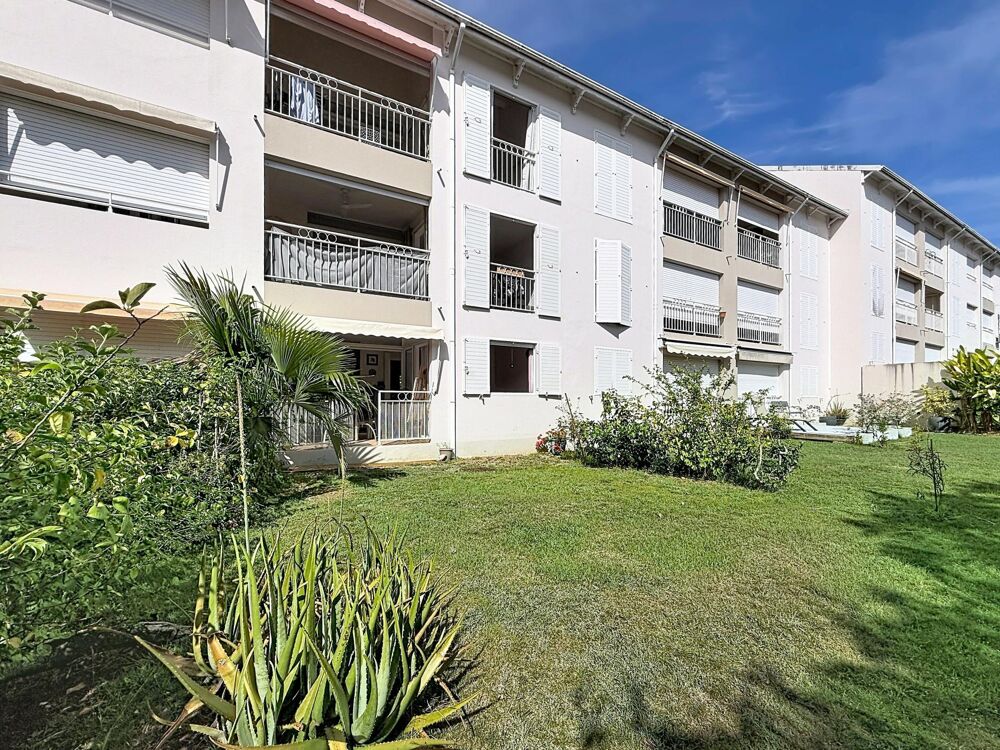 Entre plage et commerces, lumineux T2 au calme