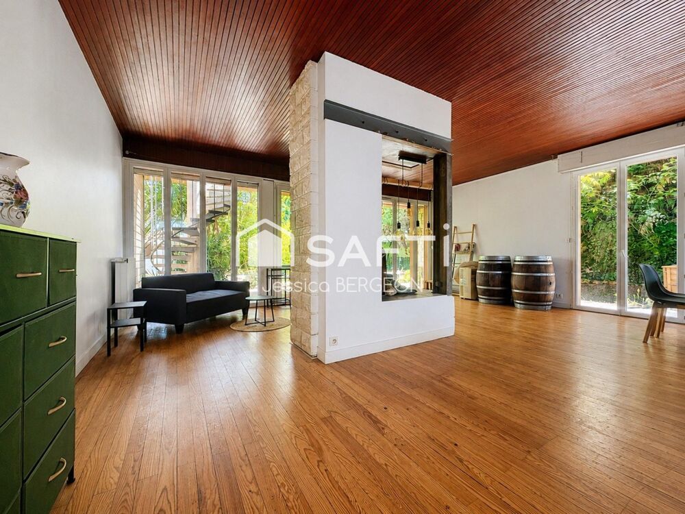 Maison familiale avec studio indépendant
