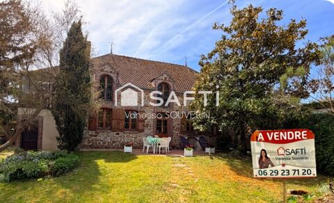   Propriétée composée de 2 maisons sur 920 m2 clos Maison - 9 pièce(s) - 175 m²