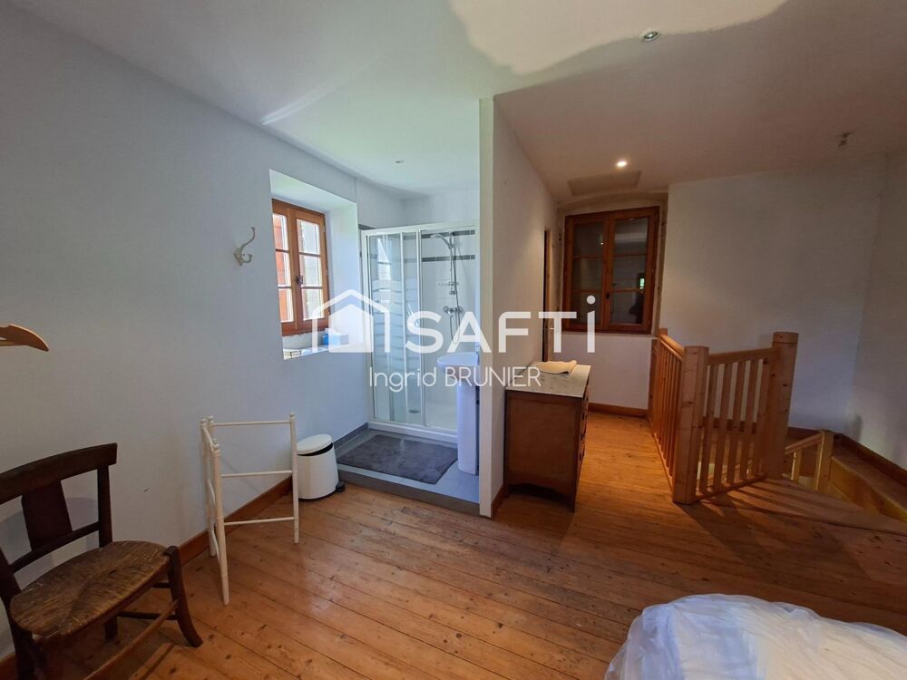 à vendre  Maison Chazey-Bons (01300)