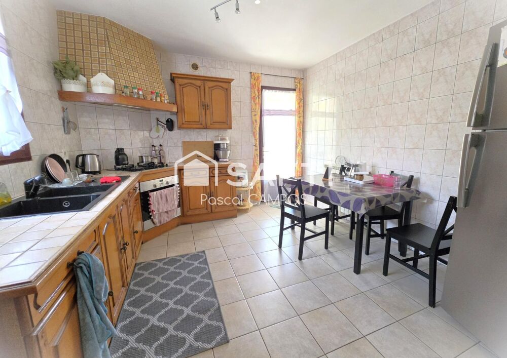 Vente Maison Maison t5 de 136m² avec un jardin de 588m², quartier calme Foix