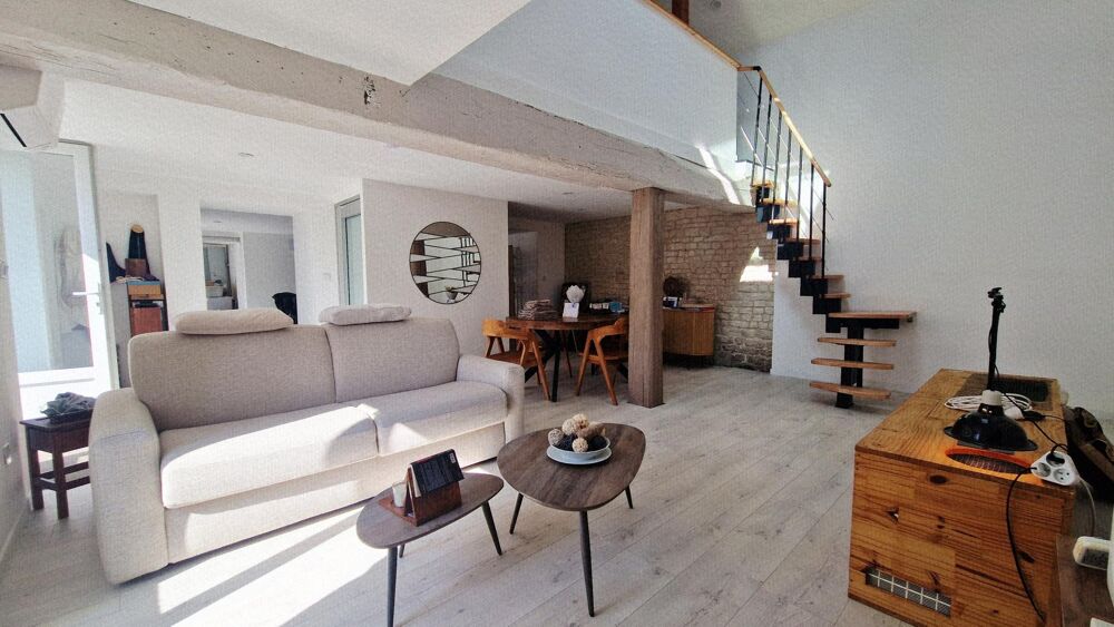 Vente Maison Maison rénovée avec le charme de la pierre Marsais