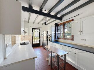  Maison � vendre 9 pi�ces 180 m�