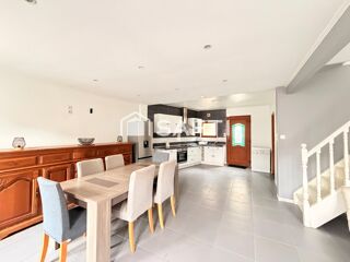  Appartement à louer 4 pièces 84 m²