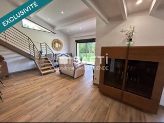  Maison à vendre 10 pièces 232 m²