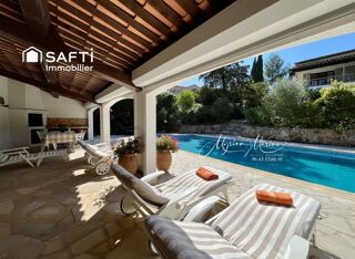  Maison � vendre 12 pi�ces 250 m�