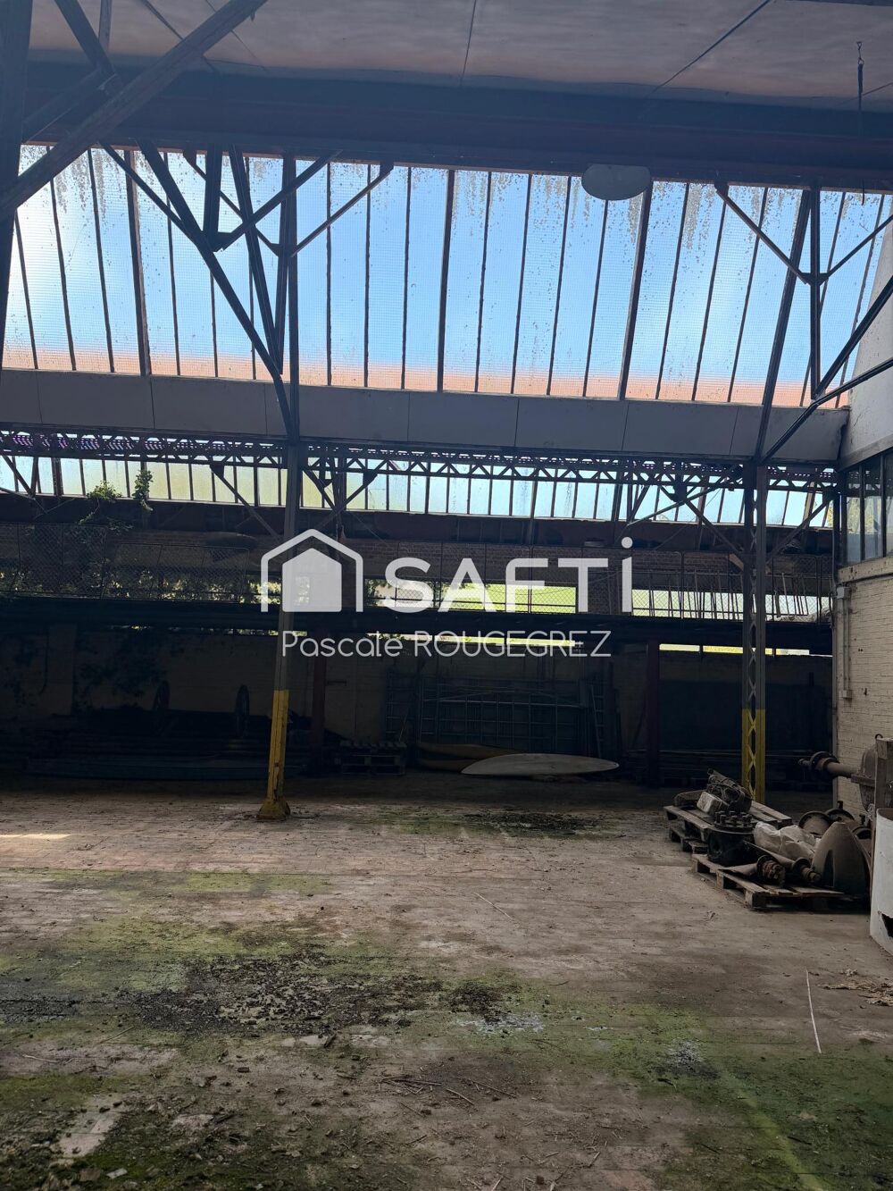Vente Terrain À VENDRE – TERRAIN À BÂTIR + FRICHE INDUSTRIELLE À FORT POTENTIEL Occoches