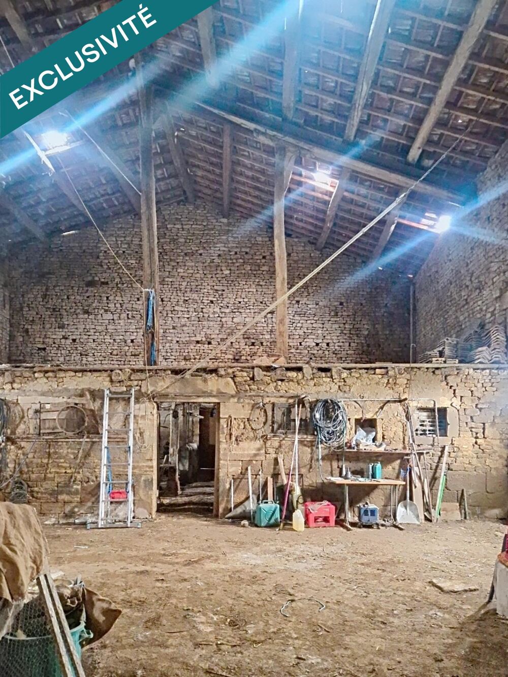 Vente Maison Bâtisse à restaurer de 220m2  avec écurie et d'une dépendance ! Mercy-le-haut