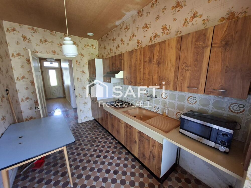 Vente Maison Maison de 4 pièces avec comble et sous-sol total. Castres