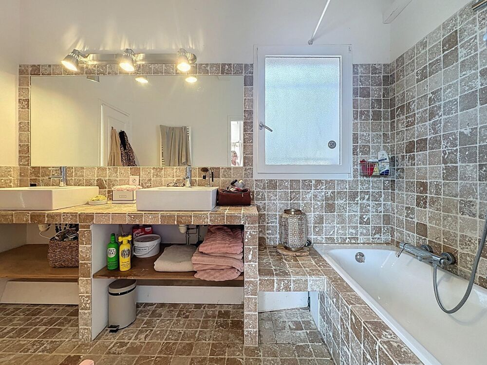 � vendre  Maison Grimaud (83310)