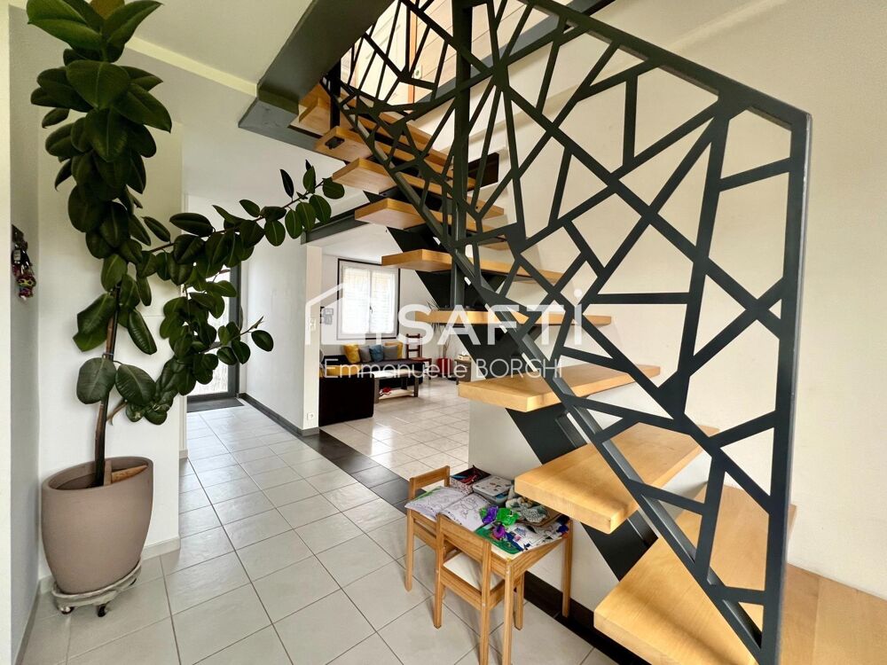 Vente Maison Maison 3 chambres, 2 bureaux, jardin, dépendances Saint-sebastien-sur-loire