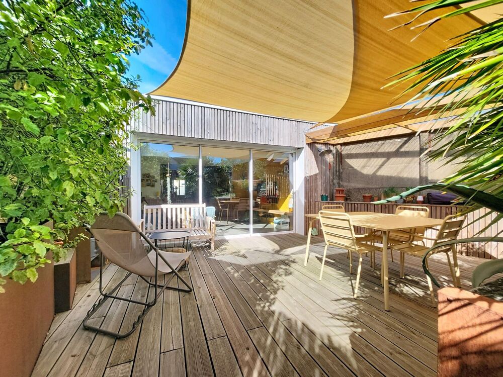 Maison de ville rénovée avec goût, 3 chambres, jardin clos et garage