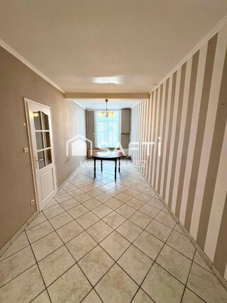  Maison à vendre 11 pièces 185 m²