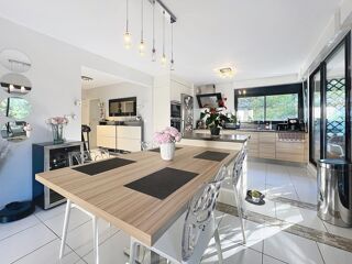  Appartement � vendre 5 pi�ces 101 m�