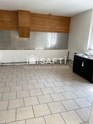  Immeuble  vendre 285 m