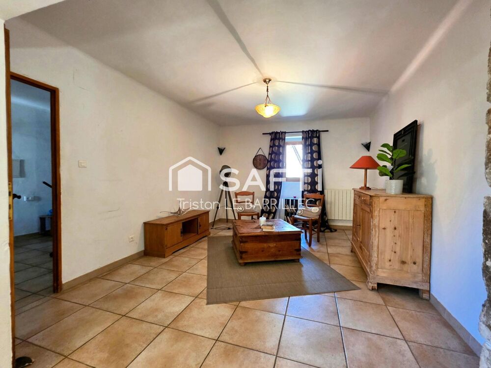 Maison en pierre, charme provençal à Allègre-les-Fumades