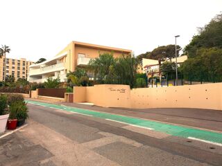  Parking / Garage � vendre 14 m�