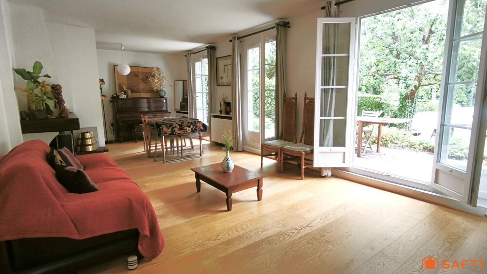 Vente Maison Une maison discrète qui cache un joli privilège L' etang-la-ville