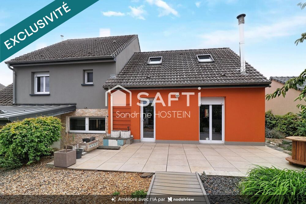 Vente Maison Maison  Individuelle 2005 de 180m2 hab sur 570m2. Errouville