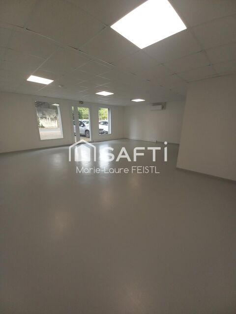 Local commercial avec revenu locatif  Opportunité d'investissement 262000 37600 Perrusson
