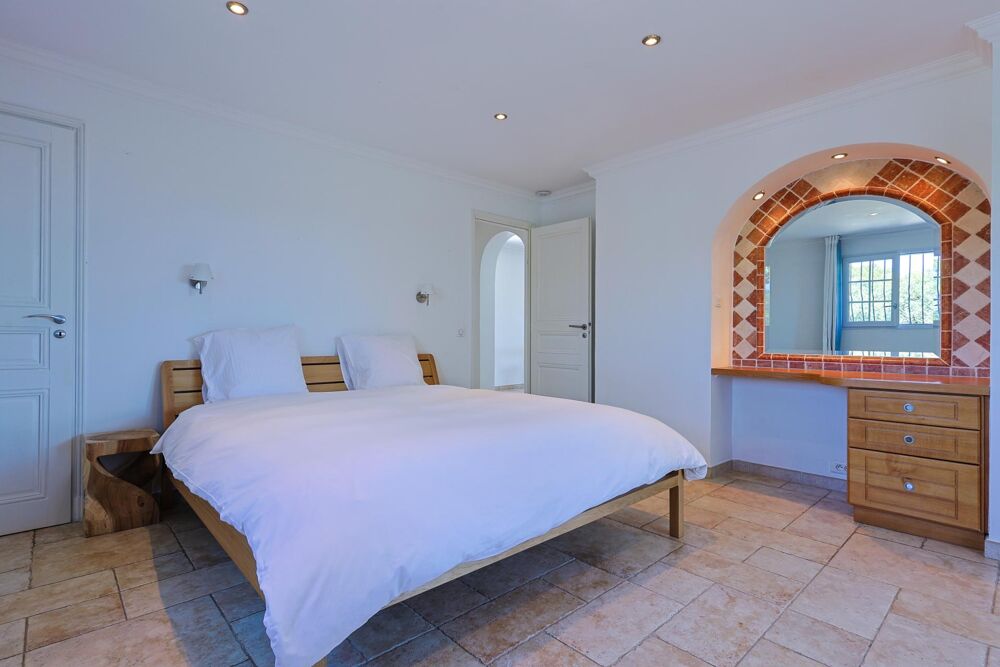 � vendre  Maison Grimaud (83310)