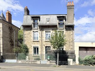  Immeuble à vendre 209 m² Brive-la-gaillarde
