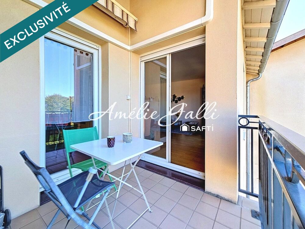 T3 de 77 m² avec balcon au dernier étage