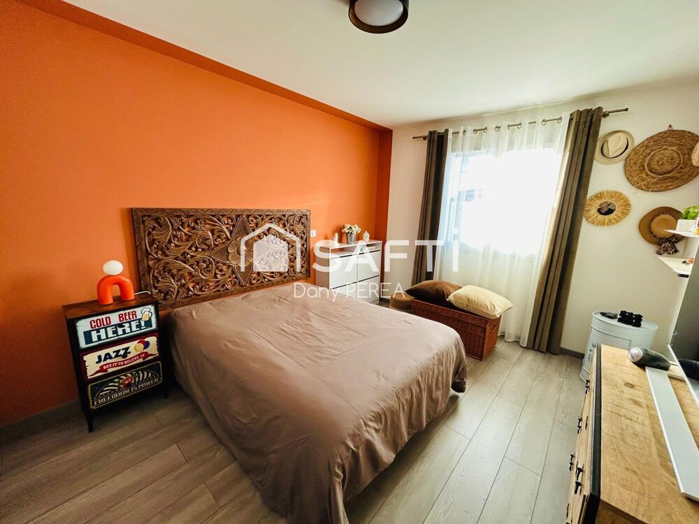 Vente Maison Maison de 120 m2, trois chambres, jardinet et garage. Saint-laurent-d'aigouze